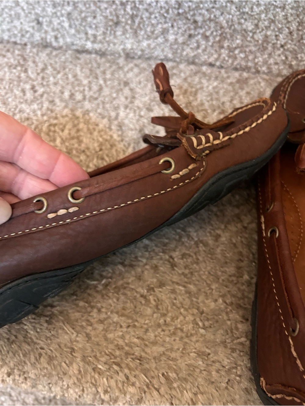 L. L. Bean Leather Moccasin Tassle Driving Loafer.  Boat shoes. Preppy. EUC. SZ6 - Picture 6 of 7